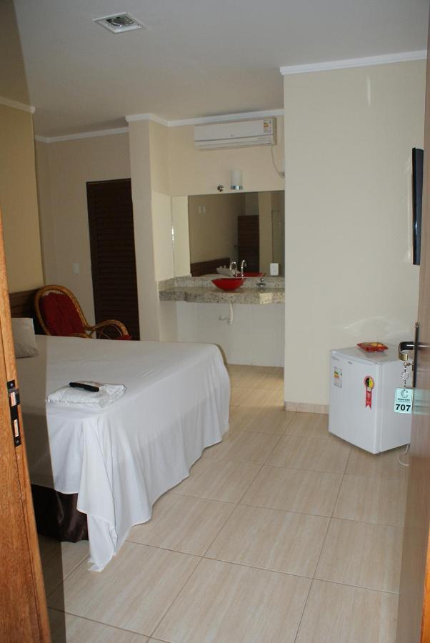 Colorado Plaza Hotel Rio Verde Extérieur photo