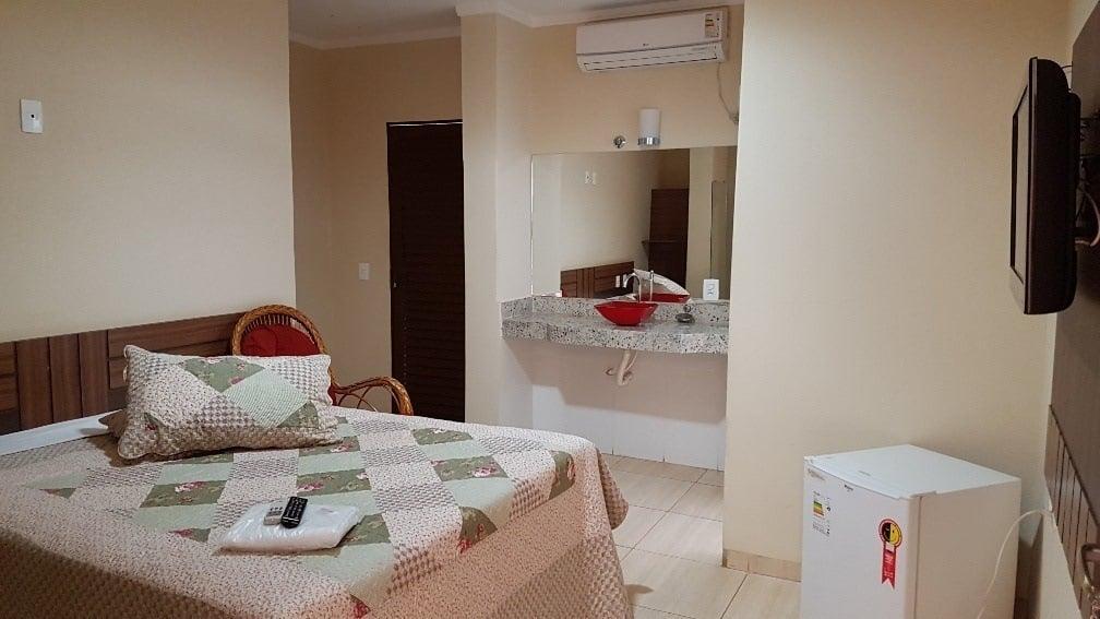 Colorado Plaza Hotel Rio Verde Extérieur photo
